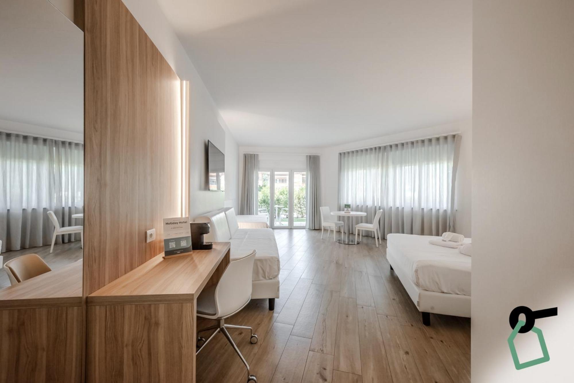Hotiday Room Collection - Tirrenia Ngoại thất bức ảnh