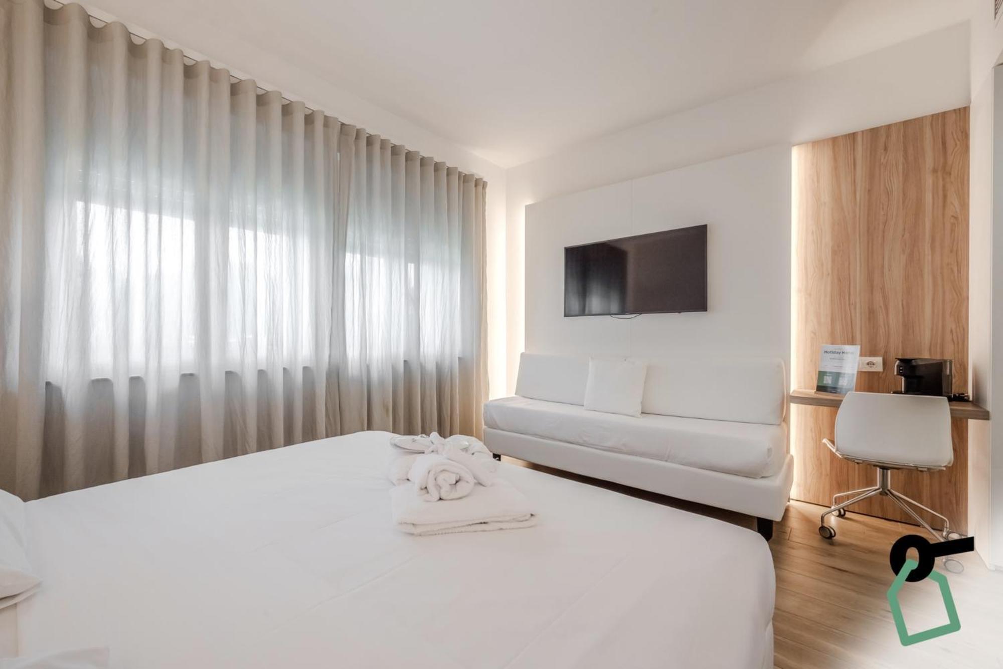 Hotiday Room Collection - Tirrenia Ngoại thất bức ảnh